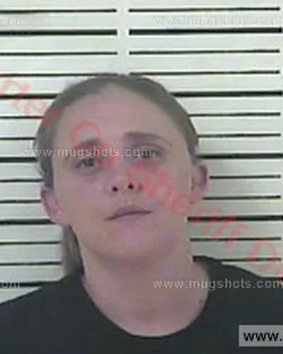 Booking photo of Lisa Sue Parlier, Carter County, Sep 5, 2016