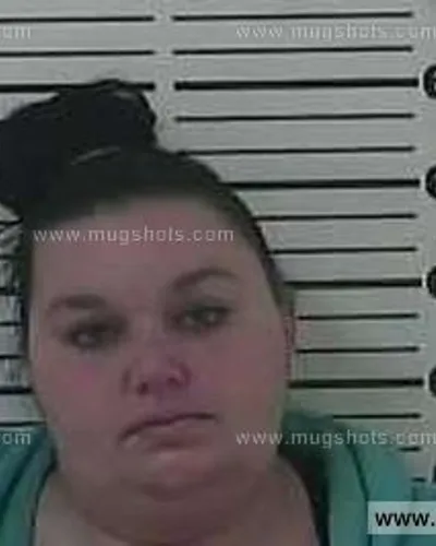 Booking photo of Kristen Treadway, Carter County, Dec 17, 2013