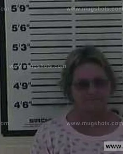 Booking photo of Melissa Lusk, Carter County, Feb 8, 2015