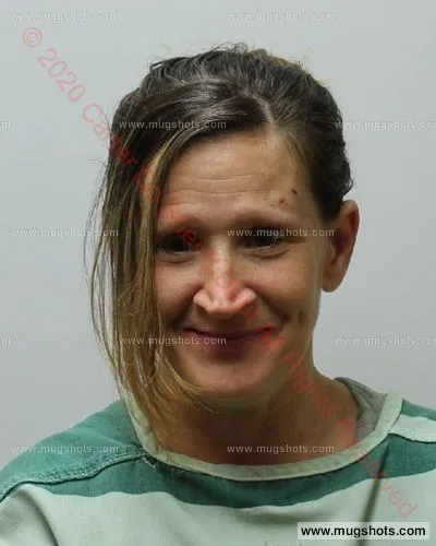Booking photo of Jennifer Garland, Carter County, Jan 20, 2020