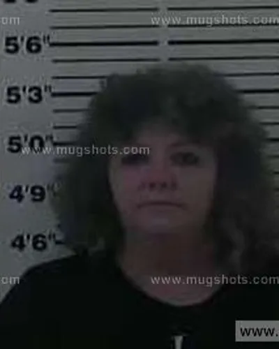 Booking photo of Gerldine Taylor, Carter County, Jun 6, 2014