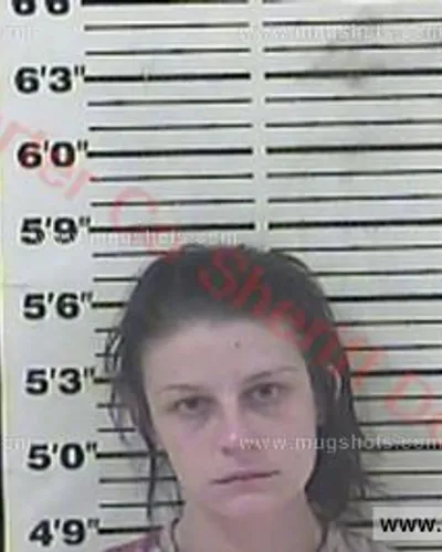 Booking photo of Clara Oliver, Carter County, Feb 24, 2016
