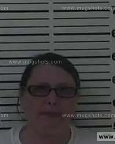 Booking photo of Glenda Parris, Carter County, Jun 3, 2014