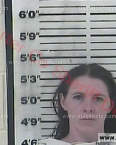 Booking photo of Kimberly Dawn Clark, Carter County, Jun 27, 2018