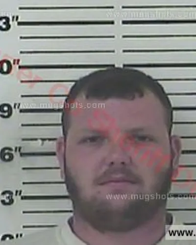 Booking photo of Nicholas Wililams, Carter County, Nov 11, 2017