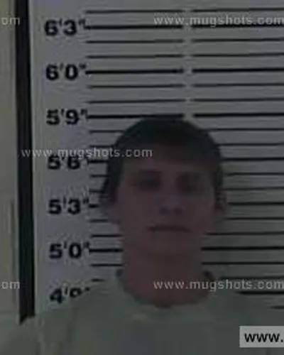 Booking photo of Logan Chad Guinn, Carter County, Sep 18, 2014