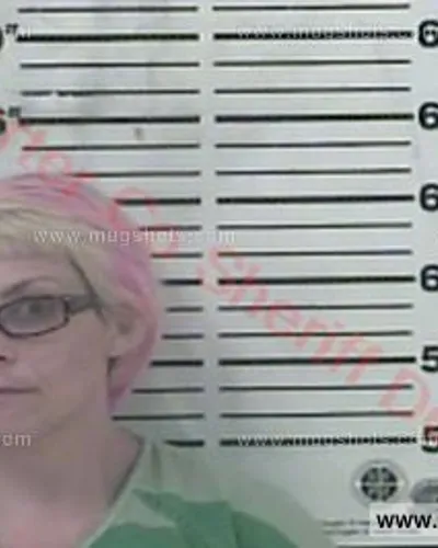 Booking photo of Sabrina Michelle Green, Carter County, Jun 23, 2018