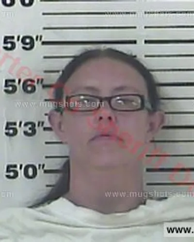 Booking photo of Rebecca Dawn Vest, Carter County, Jul 14, 2017