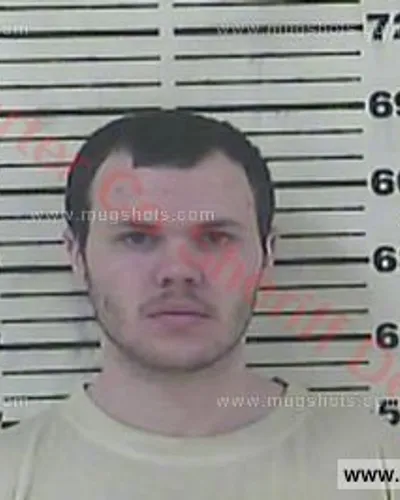 Booking photo of Nicholas Wayne Richardson, Carter County, Mar 13, 2016