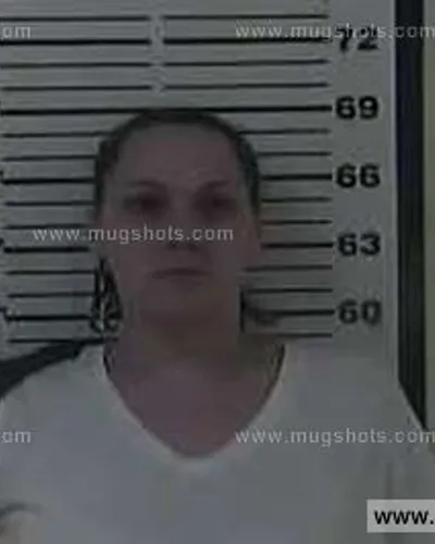 Booking photo of Ashley Nicole Norris, Carter County, Sep 28, 2014