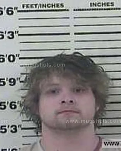 Booking photo of Allen Christopher White, Carter County, Apr 12, 2015