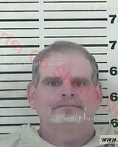 Booking photo of TRACY Powell JONES, Carter County, May 9, 2017