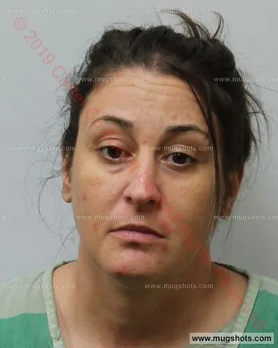 Booking photo of Wanda Bulla, Carter County, May 21, 2019