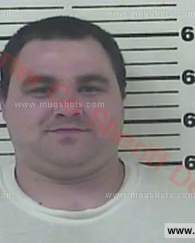 Booking photo of Aaron Ray Winters, Carter County, Jun 13, 2016