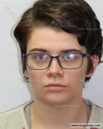 Booking photo of Taylor Lashae Vestal, Carter County, Apr 3, 2020