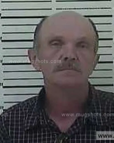 Booking photo of Scotty Lee Lewis, Carter County, Oct 4, 2013