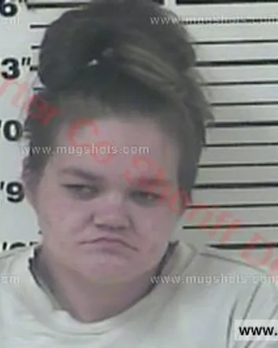 Booking photo of Leah Michelle Deloach, Carter County, May 1, 2016