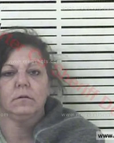 Booking photo of Cynthia Honeycutt, Carter County, Aug 6, 2017