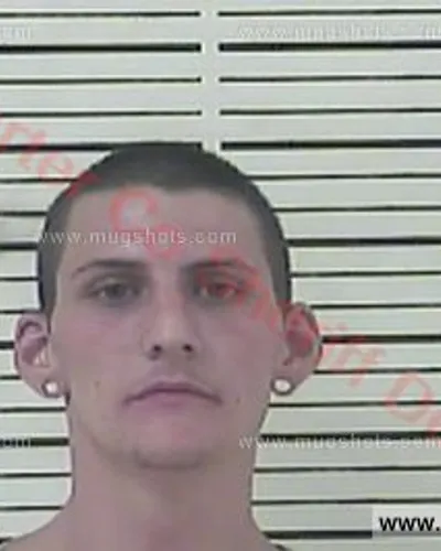 Booking photo of Logan Chad Guinn, Carter County, Sep 24, 2016