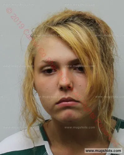 Booking photo of Savanah Emery, Carter County, May 30, 2019