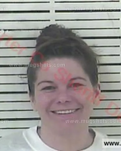 Booking photo of Betty Lynn Oaks, Carter County, Aug 11, 2017