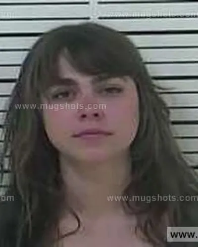 Booking photo of Hannah Smith, Carter County, Apr 24, 2013