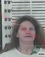 Booking photo of Lisa Ann Russell, Carter County, Apr 24, 2018