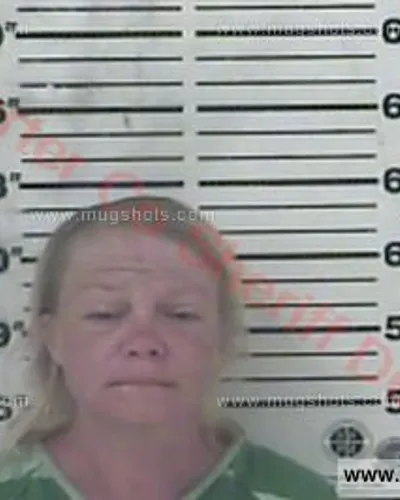 Booking photo of Nicole Renee Edwards, Carter County, Jun 24, 2018