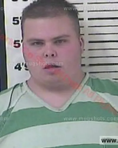 Booking photo of Warrren Lynn Hodges, Carter County, Aug 29, 2015