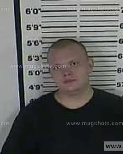 Booking photo of Dustin Austin, Carter County, Mar 22, 2013