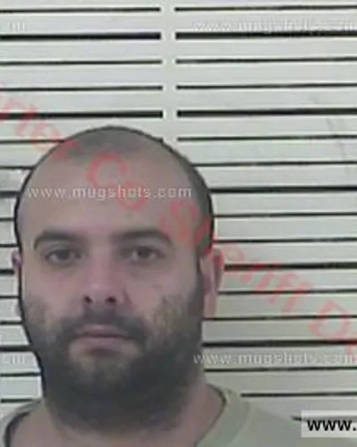 Booking photo of TRAVIS BRENT SMITH, Carter County, Feb 18, 2017