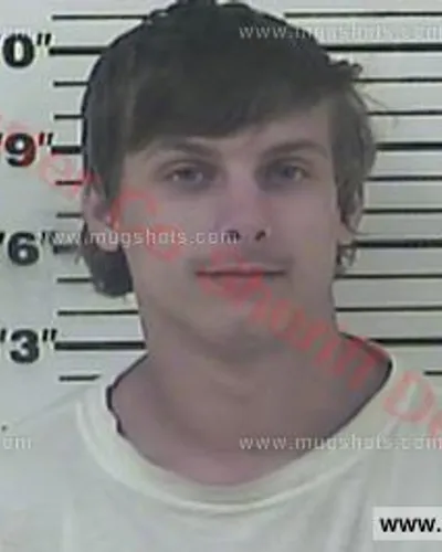 Booking photo of Ryan Cain Dixon JR, Carter County, Nov 13, 2016