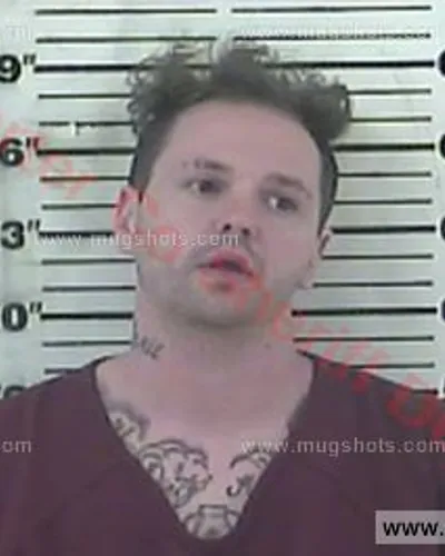 Booking photo of Dustin Hughes, Carter County, Jun 21, 2018