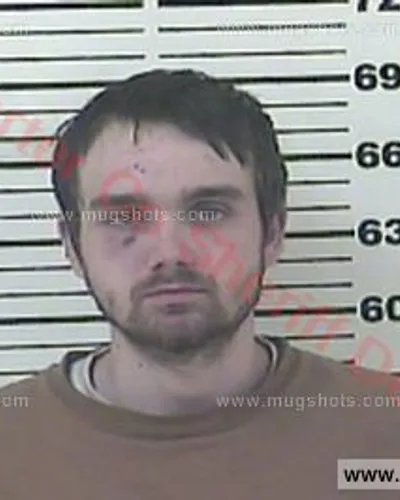 Booking photo of Dylan Presnell, Carter County, May 15, 2016