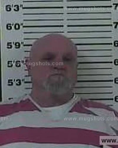 Booking photo of Russell Taylor, Carter County, Apr 13, 2013