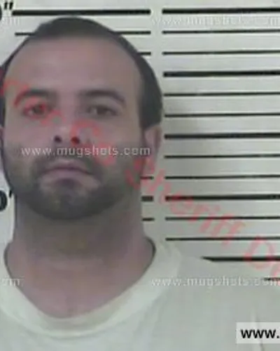 Booking photo of TRAVIS BRENT SMITH, Carter County, Aug 3, 2017