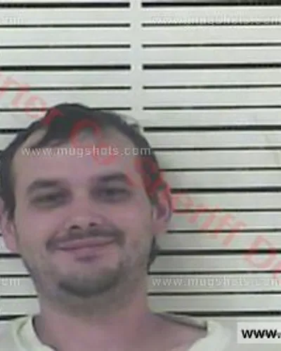 Booking photo of Adam Lee Potter, Carter County, Aug 5, 2017