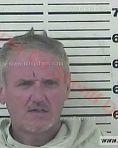 Booking photo of Steven Garland, Carter County, Sep 6, 2017