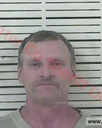 Booking photo of Richard Dwayne Norris, Carter County, Apr 14, 2017