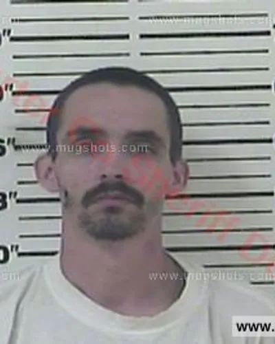 Booking photo of Justin Seatz, Carter County, Aug 1, 2016