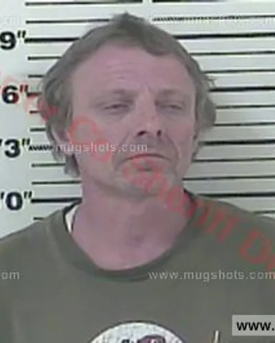 Booking photo of Thomas Henry Mccauley III, Carter County, Apr 1, 2016