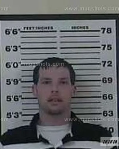 Booking photo of Noah Benjamin Lowe, Carter County, Jun 29, 2013