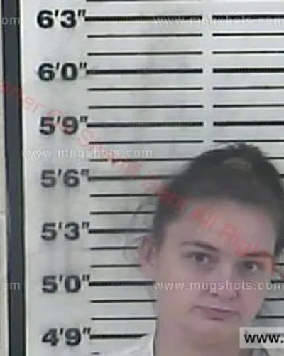 Booking photo of Kaci Danielle Heaton, Carter County, Nov 29, 2018