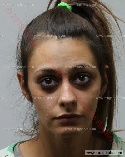 Booking photo of Alexis Breeann Wade, Carter County, Apr 28, 2019
