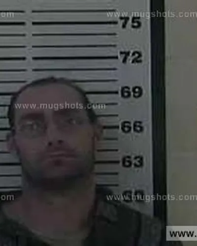 Booking photo of Dwayne Anthony Ellwood SR, Carter County, Jan 13, 2015