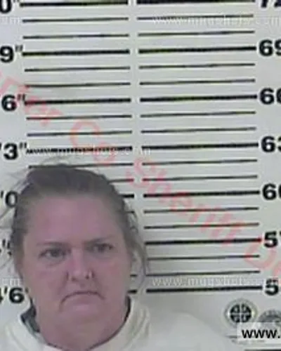 Booking photo of Leslie Malone, Carter County, Aug 11, 2016