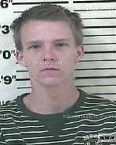 Booking photo of Eric Walter Gunn, Carter County, Apr 24, 2015