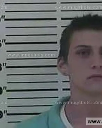 Booking photo of Logan Guinn, Carter County, Jun 18, 2013