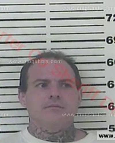 Booking photo of SCOTTY RAY QUINTON, Carter County, Jul 4, 2016