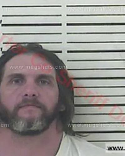 Booking photo of Raggan Jason Sexton, Carter County, Aug 30, 2017